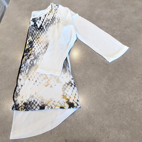 CALVIN KLEIN Women's Long Sleeves Knit Top w/Snakeskin Print on Front - SML - Picture 5 of 12